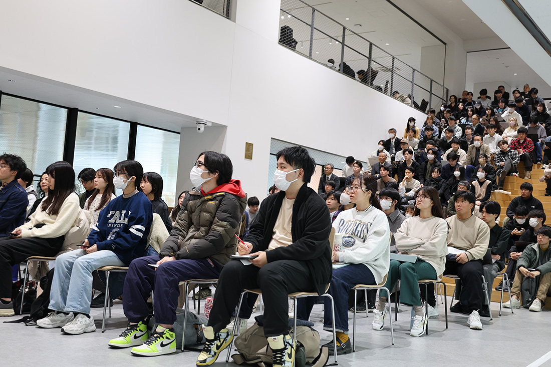 〇6D7A9888