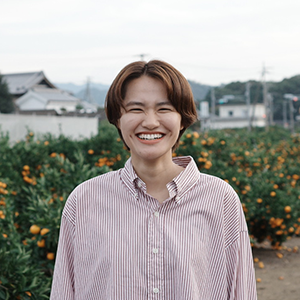 01_profile_300