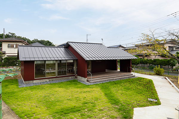 02_集会所の全景_GOTA-Osami