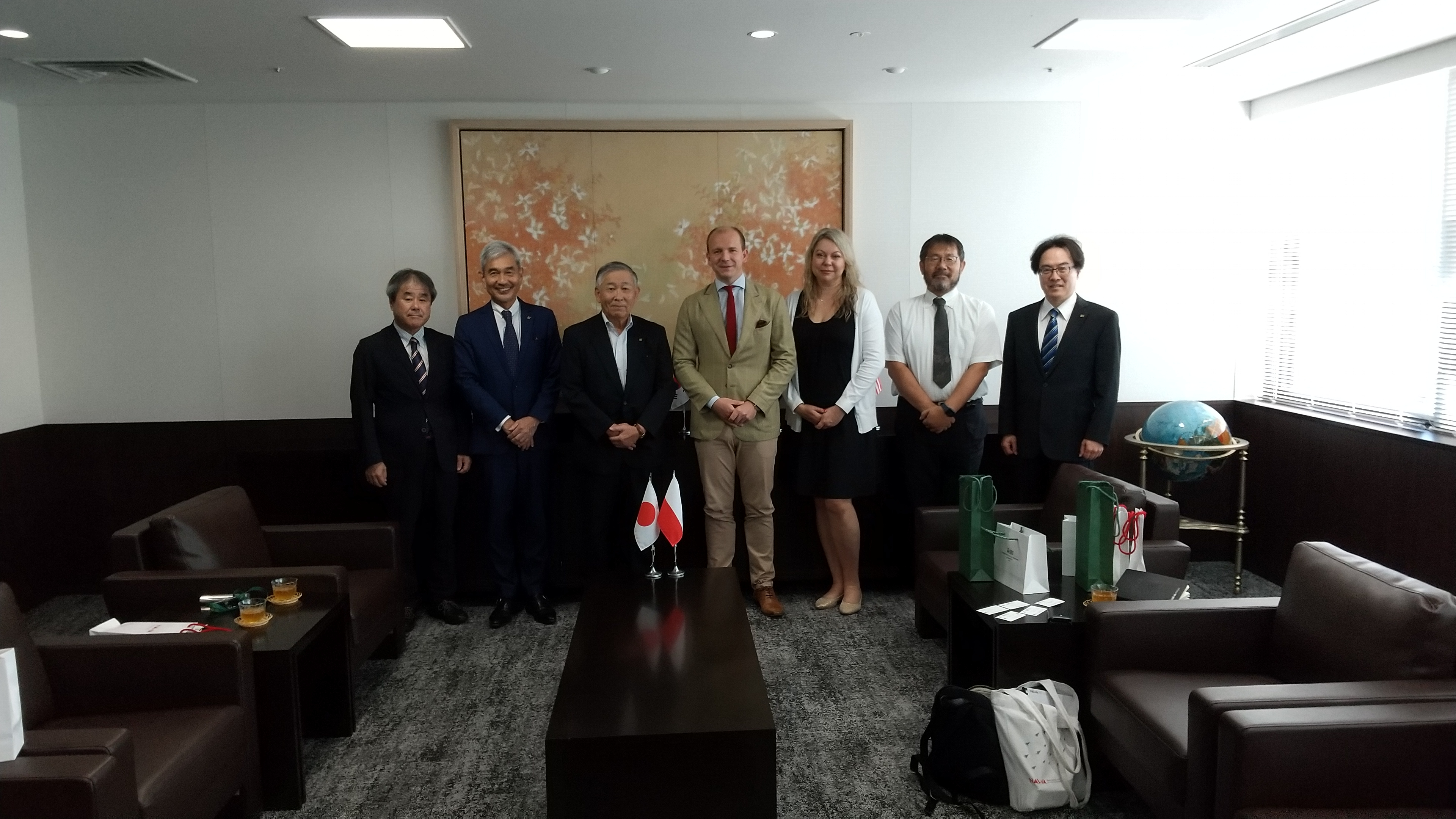 Nawa来訪_集合写真.JPG