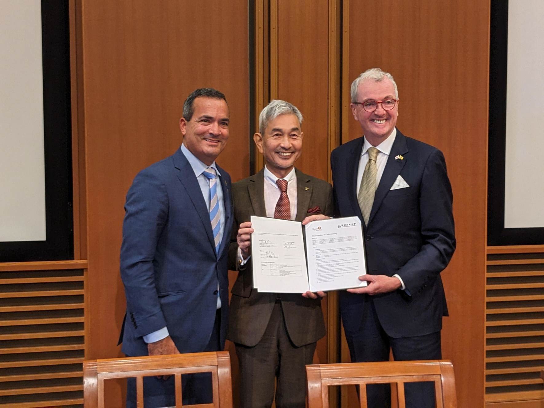 RU上級副学長_山田学長_州知事