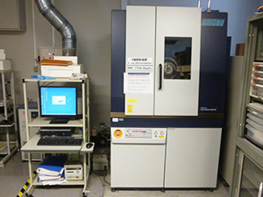 X-ray Diffractometer RINT-TTRⅢ