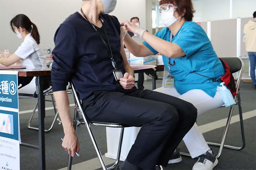 vaccine2