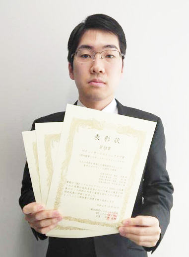 本文ーmd20005_飯田悠貴_写真_