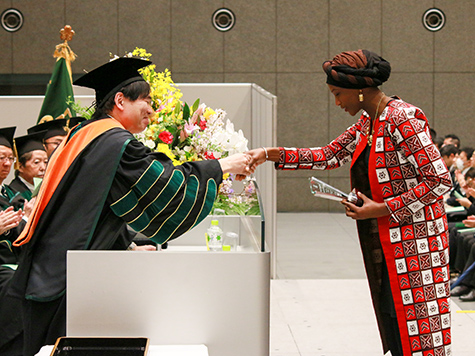 17年度 学位記授与式が挙行されました 芝浦工業大学